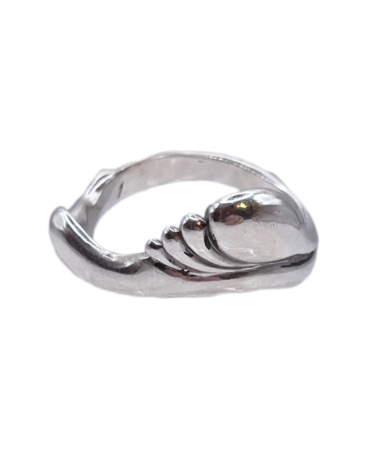 Dripwave ring